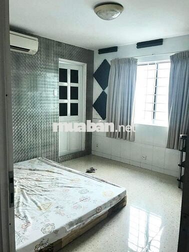 Cần bán căn hộ chung cư H1 Đ/C 243 Hoàng Diệu