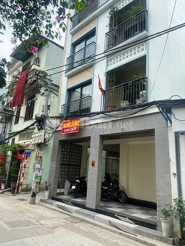 Cho thuê nhà hai mặt đường tiền kinh doanh và văn phòng