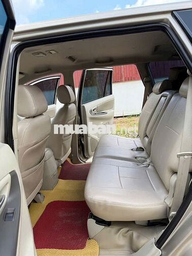 Toyota Innova 2015  - 10000 km,số sàn