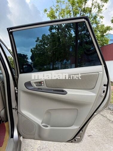 Toyota Innova 2015  - 10000 km,số sàn