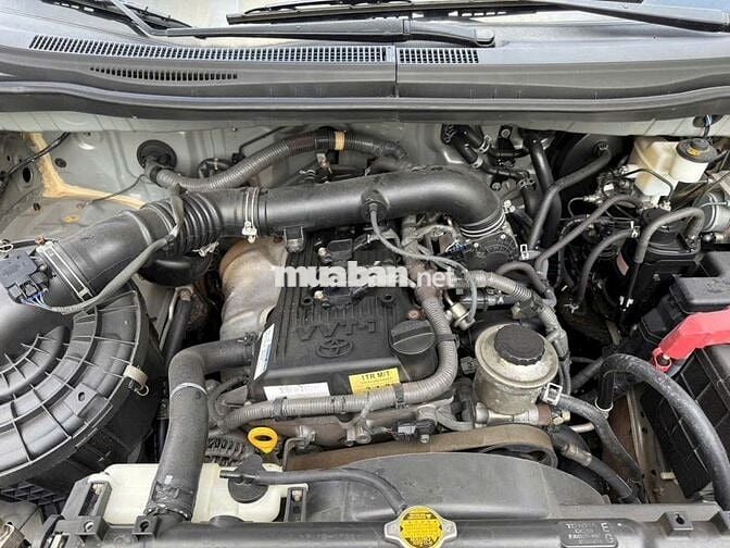 Toyota Innova 2015  - 10000 km,số sàn