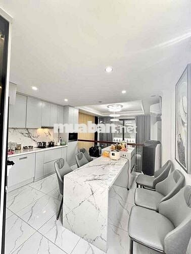 BÁN NHÀ PHỐ VÕNG THỊ TÂY HỒ 46 M X 7 Tầng thang máy hiện đại