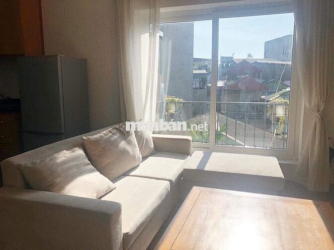 TRỐNG CĂN 1N1K 45M2,FULL ĐỒ, CÓ 2 CỬA SỔ THOÁNG CÓ VIEW KHU BA ĐÌNH