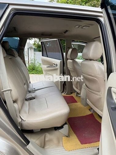 Toyota Innova 2015  - 10000 km,số sàn