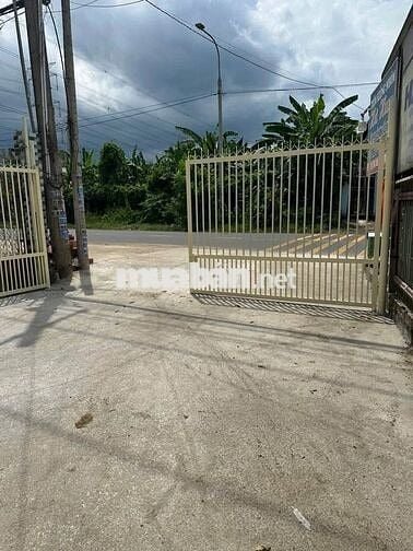 Bán gấp căn nhà MT Kinh doanh ở Đ. Nguyễn Thị Rành 124m2 SHR giá 855tr