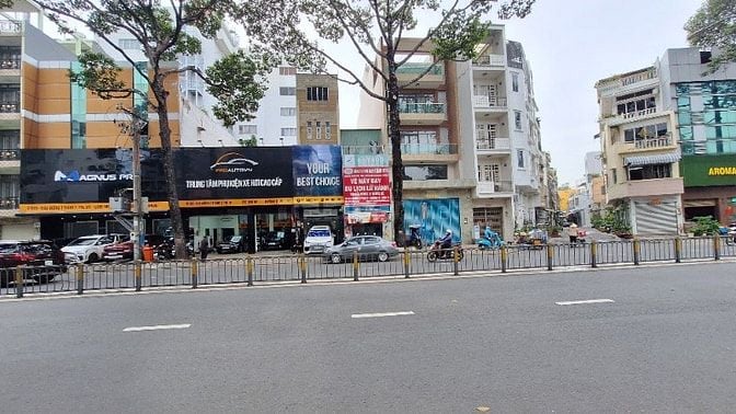 Bán gấp giá mềm, Nhà 1trệt, 1lầu MT đường 3/2, P2, Q11. DT 4mx14,5m