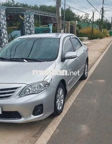 Toyota Corolla Altis 2011