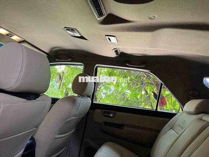 Toyota Fortuner 2016 2.4G 4x2 MT - 136000 km