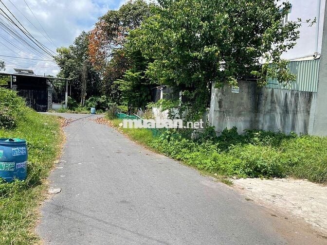 670 TRIỆU, ĐẤT NGAY NGÃ TƯ SUỐI LỘI, 10M X 32M, BAO THUẾ PHÍ SANG TÊN.