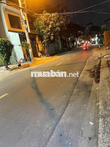 Nhà 1 trệt . 1 lâu . 2PN . 1 VS