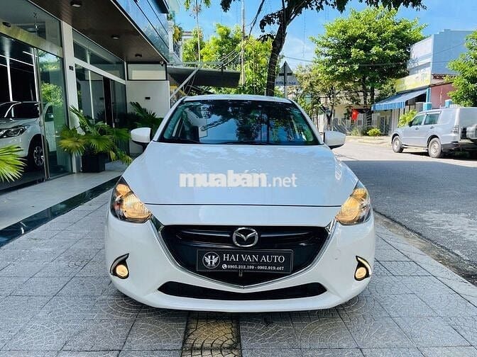 Mazda 2 2016  1.5 AT Sedan - 120000 km