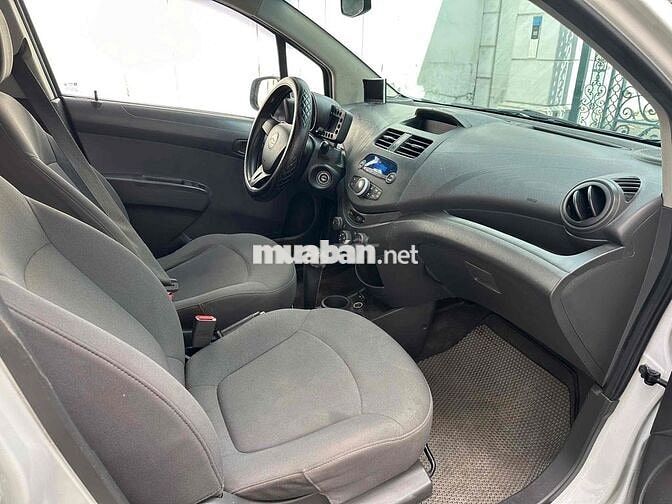 Chevrolet Spark 2011 Van 1.0 AT - 92000 km