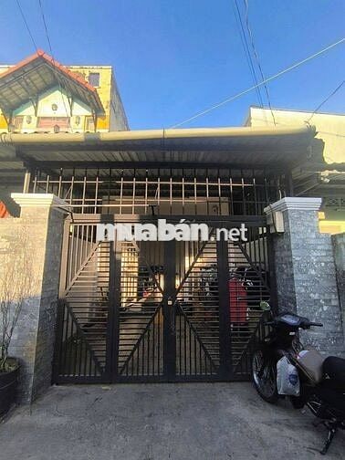 Bể nợ nên bán nhanh nhà 57m2 Tân Xuân 2, Hóc Môn giá 650 Triệu có SHR.