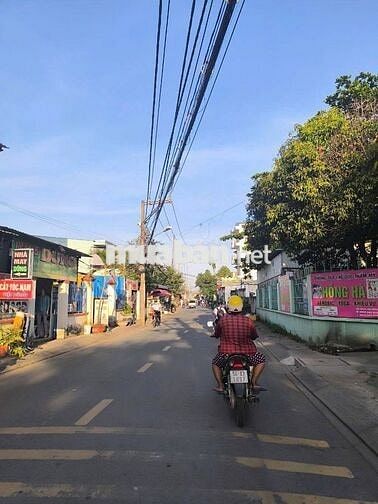 Bể nợ nên bán nhanh nhà 57m2 Tân Xuân 2, Hóc Môn giá 650 Triệu có SHR.