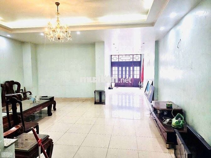 Văn phòng trống cho thuê khu vực Q1 DT: 50-80-120 m2