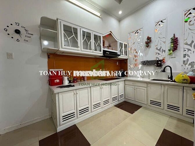CHO THUÊ NHÀ NGUYÊN CĂN GẦN BIỂN - 15 TRIỆU/THÁNG