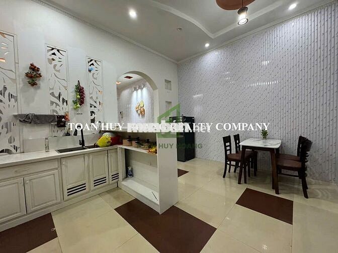 CHO THUÊ NHÀ NGUYÊN CĂN GẦN BIỂN - 15 TRIỆU/THÁNG