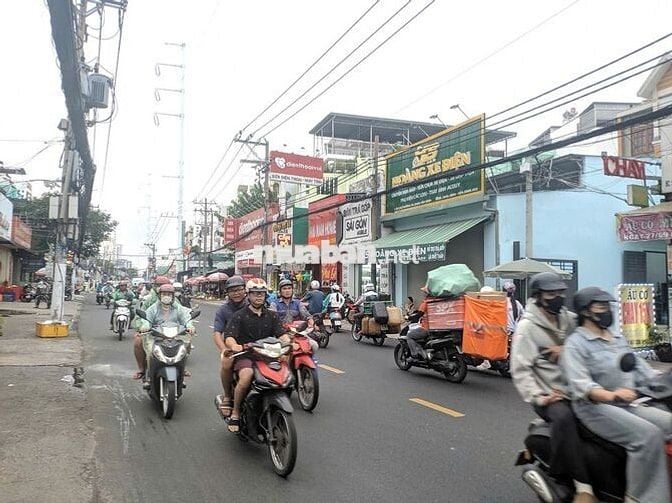 NHÀ MẶT TIỀN ÂU CƠ 4,5m X 45m GẦN ĐẠI HỌC VĂN HIẾN