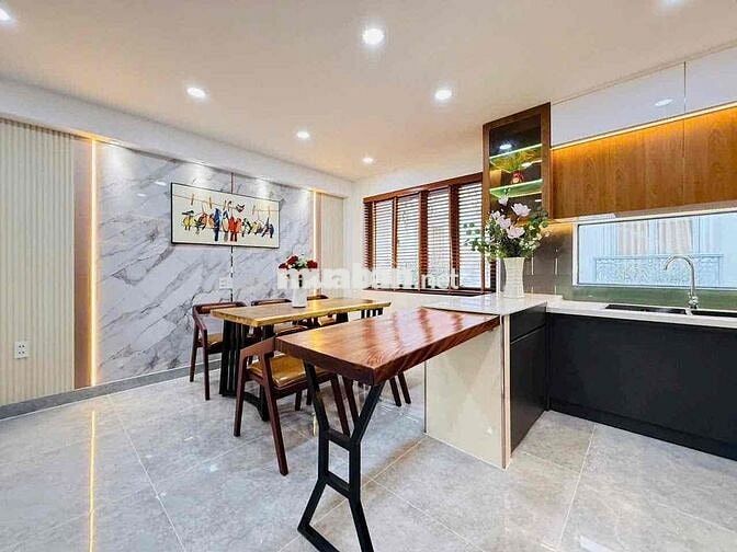 CHO THUÊ SIÊU PHẨM NHÀ PHỐ KHU VIP VỚI BỀ NGANG LÊN TỚI 5M.