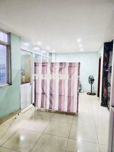Văn phòng trống cho thuê khu vực Q1 DT: 50-80-120 m2