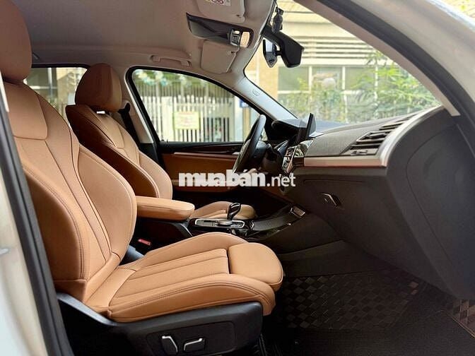 BMW X3 2024 sDrive20i Trắng Ngọc Trinh - 2900 km