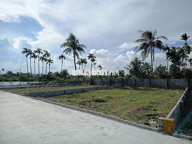 Bán 450m2 đất view sông cực đẹp, cạnh khu đô thị Vinhome Dương Kinh