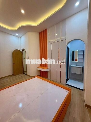 Nhà Phường Đạo Thạnh ( P5 cũ ) cách đường Lý Thường Kiệt 20m