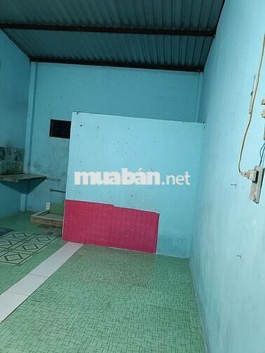 Phòng trọ 20m2 cổng sau xí nghiệp Quảng Việt