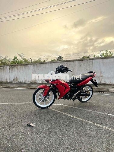 Nhượng lại em v3 cấu hìh pxl máy zin êm pô nổ ấm