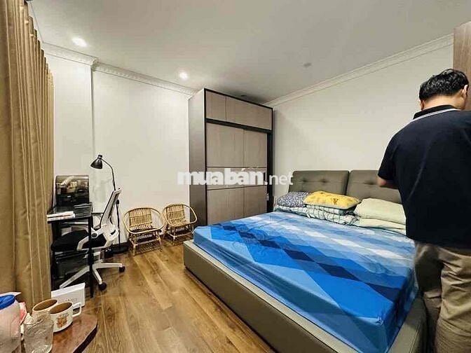 Hoa hậu phố Sài Đồng - Long Biên, 10m ra oto tránh 45m x 6T Giá 6.x Tỷ