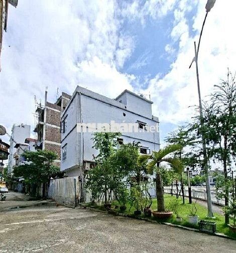 🏠 67.68m² – Nhà 7 tầng, thang máy, gara ô tô