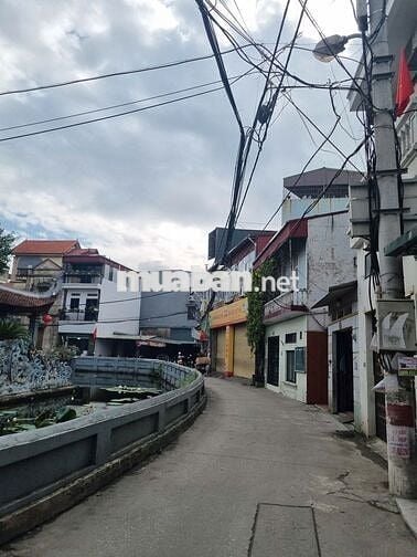 Bán nhà Lĩnh Nam, nhà sát đường oto, nhiều tiện ích liền kề , 5,5 tỷ
