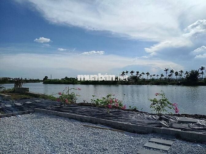 Bán 450m2 đất view sông cực đẹp, cạnh khu đô thị Vinhome Dương Kinh