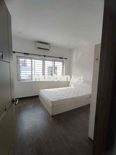 Cho thuê nhà hẻm xe tải Quận 6 tiện ra Chợ Lớn