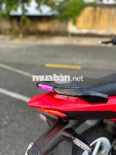 Nhượng lại em v3 cấu hìh pxl máy zin êm pô nổ ấm