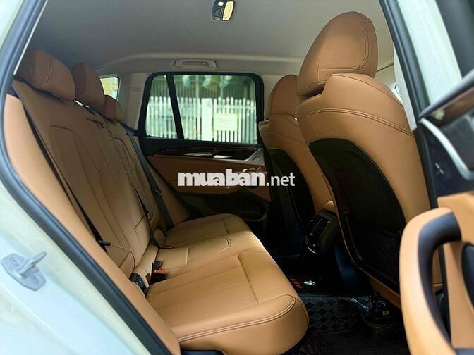 BMW X3 2024 sDrive20i Trắng Ngọc Trinh - 2900 km