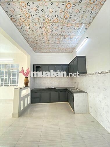 Cần bán gấp căn nhà cấp 4 ở 1/ Đ. Lê Thị Lơ,Hóc Môn 87m2 SHR giá 925tr