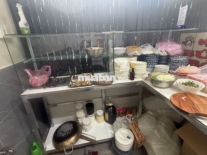 Sang quán bún bò mb đẹp ngang 8m ngay chợ Nguyễn Xí, dân cư đông