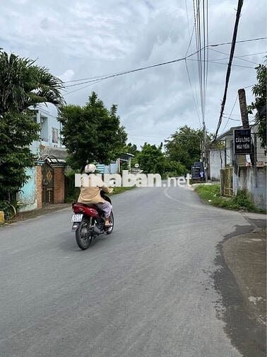 Cần bán gấp căn nhà cấp 4 ở 1/ Đ. Lê Thị Lơ,Hóc Môn 87m2 SHR giá 925tr