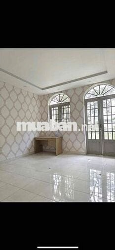 nhà gần đ hiệp bình có lầu 3pn 2wc để xe hơi