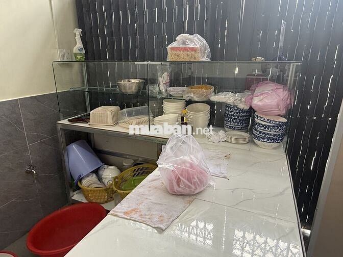 Sang quán bún bò mb đẹp ngang 8m ngay chợ Nguyễn Xí, dân cư đông