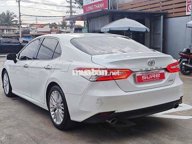 Toyota Camry 2020 2.5Q - Còn giảm thêm