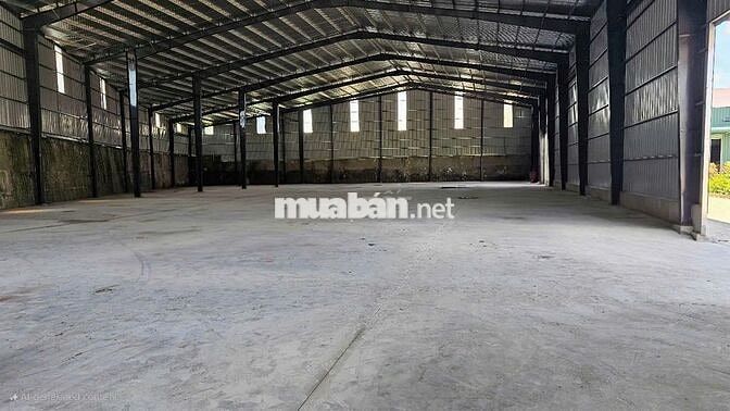 Cho thuê kho 2.000m² mặt tiền QL1A, Bến Lức , xe container vào tận nơi