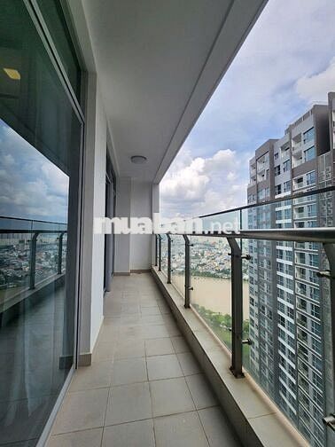 Sang nhượng hợp đồng thuê Vinhomes Park 5