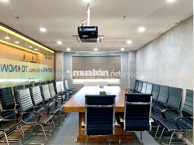 Thuê văn phòng Bình Thạnh 120-210m², giá rẻ 310k/m², full nội thất