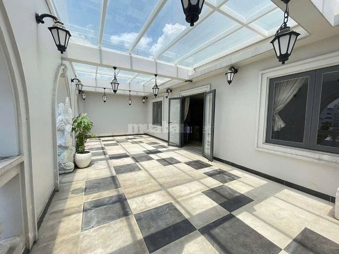Bán Toà Y Hình, Hẻm Xe Hơi Sư Vạn Hạnh, Căn Ngon Nhất Lúc Này 11x21m