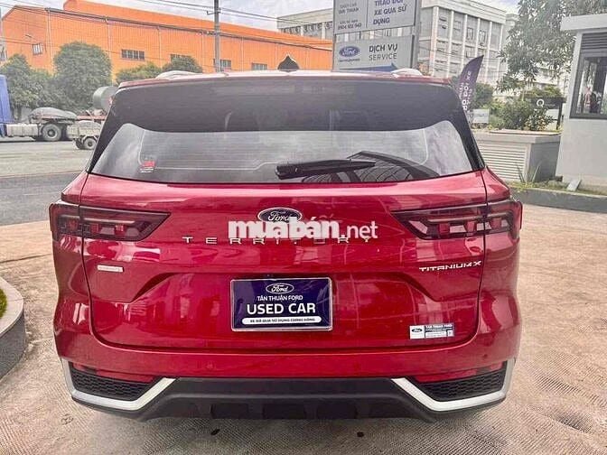 Hãng bán Ford Territory 2023 Titanium X 1.5 AT