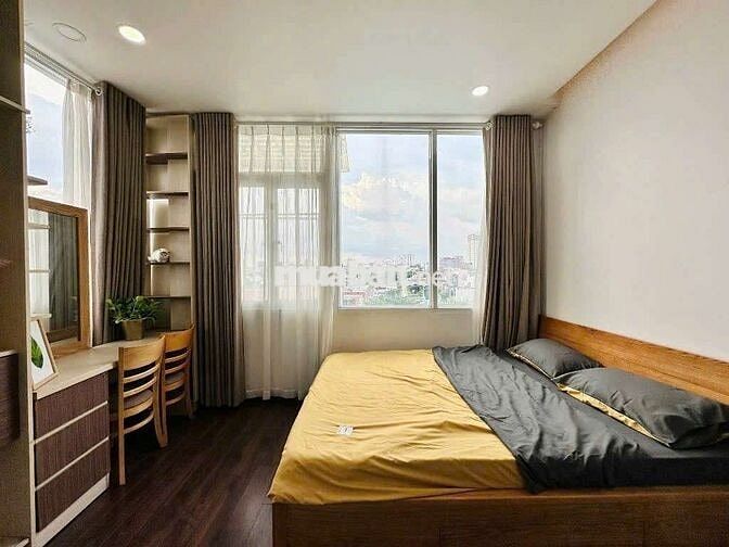 Căn Hộ Studio Cửa Sổ View Thành Phố Full NT Tòa Nhà Thang Máy Hầm Xe