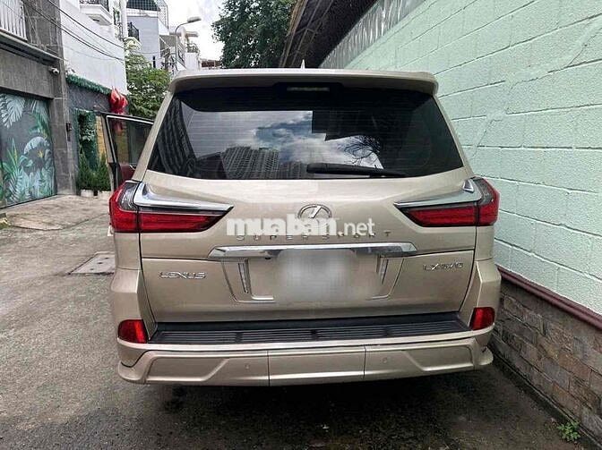 Lexus LX 2019 570 Super Sport - 45000 km
