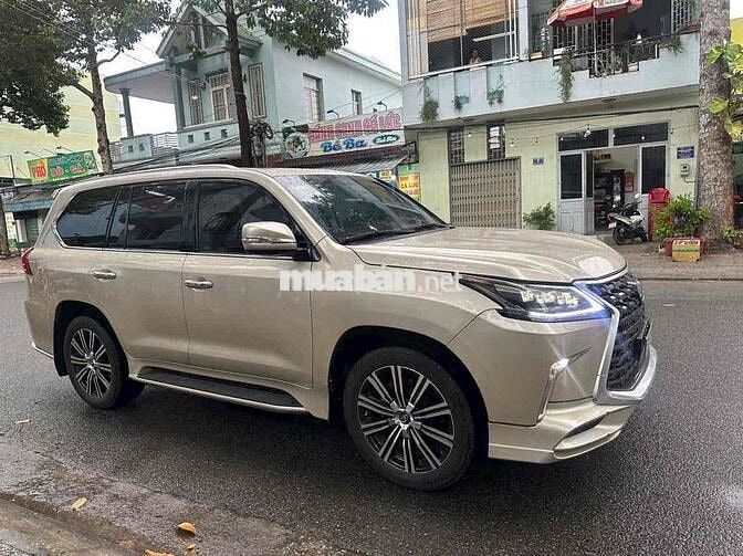 Lexus LX 2019 570 Super Sport - 45000 km